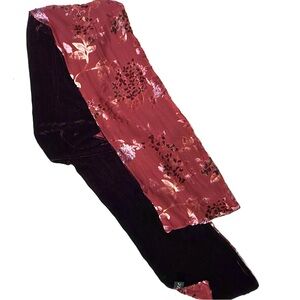 CHANEL Floral Velvet Scarf in Burgundy and Black
